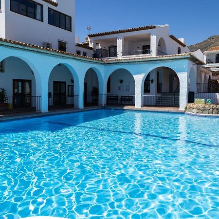 Capistrano Village B, 1 Bedroom + Free Wi-Fi Nerja Dış mekan fotoğraf