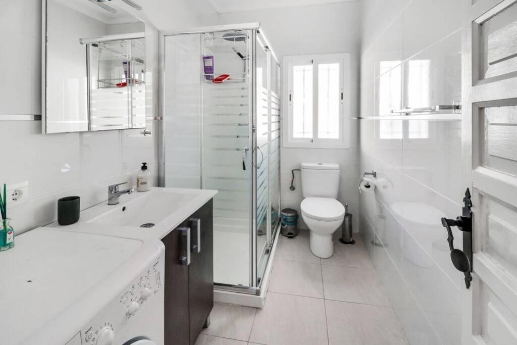 Capistrano Village B, 1 Bedroom + Free Wi-Fi Nerja Dış mekan fotoğraf